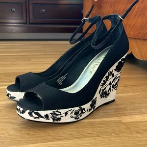 White House Black Market wedge shoes